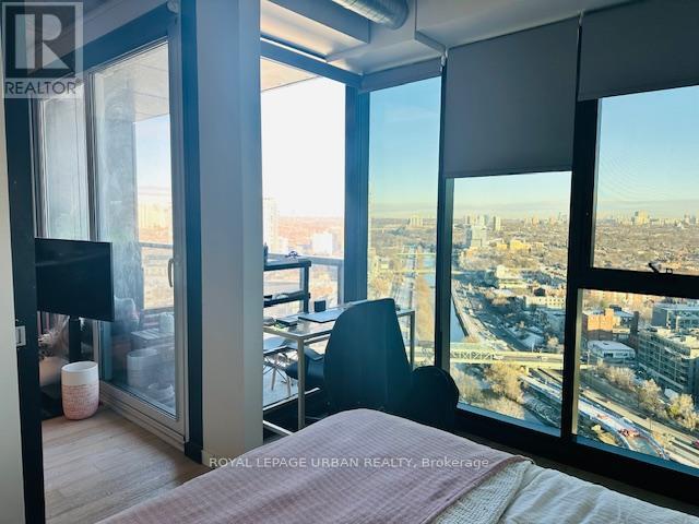 2705 - 170 Bayview Avenue, Toronto, Ontario  M5A 0M4 - Photo 12 - C12631268