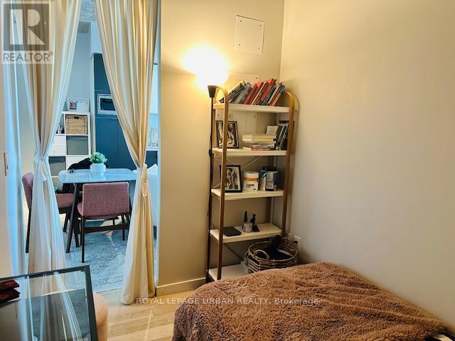 2705 - 170 Bayview Avenue, Toronto, Ontario  M5A 0M4 - Photo 14 - C12631268