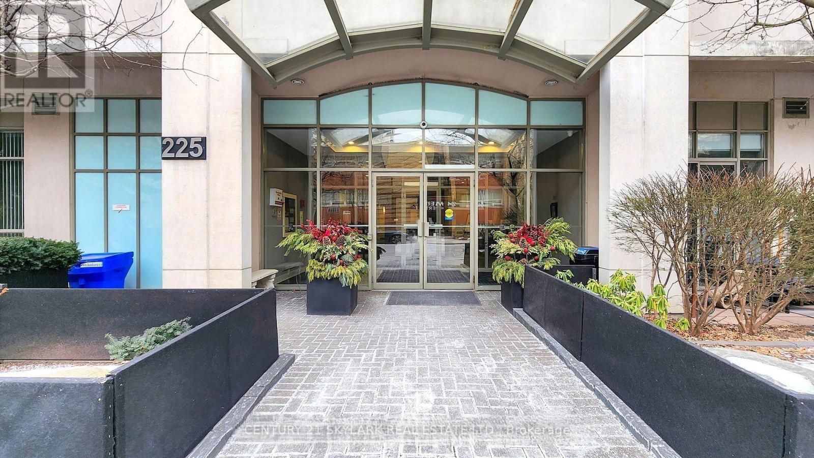 601 - 225 Merton Street, Toronto (Mount Pleasant West), Ontario  M4S 3H1 - Photo 3 - C12631282