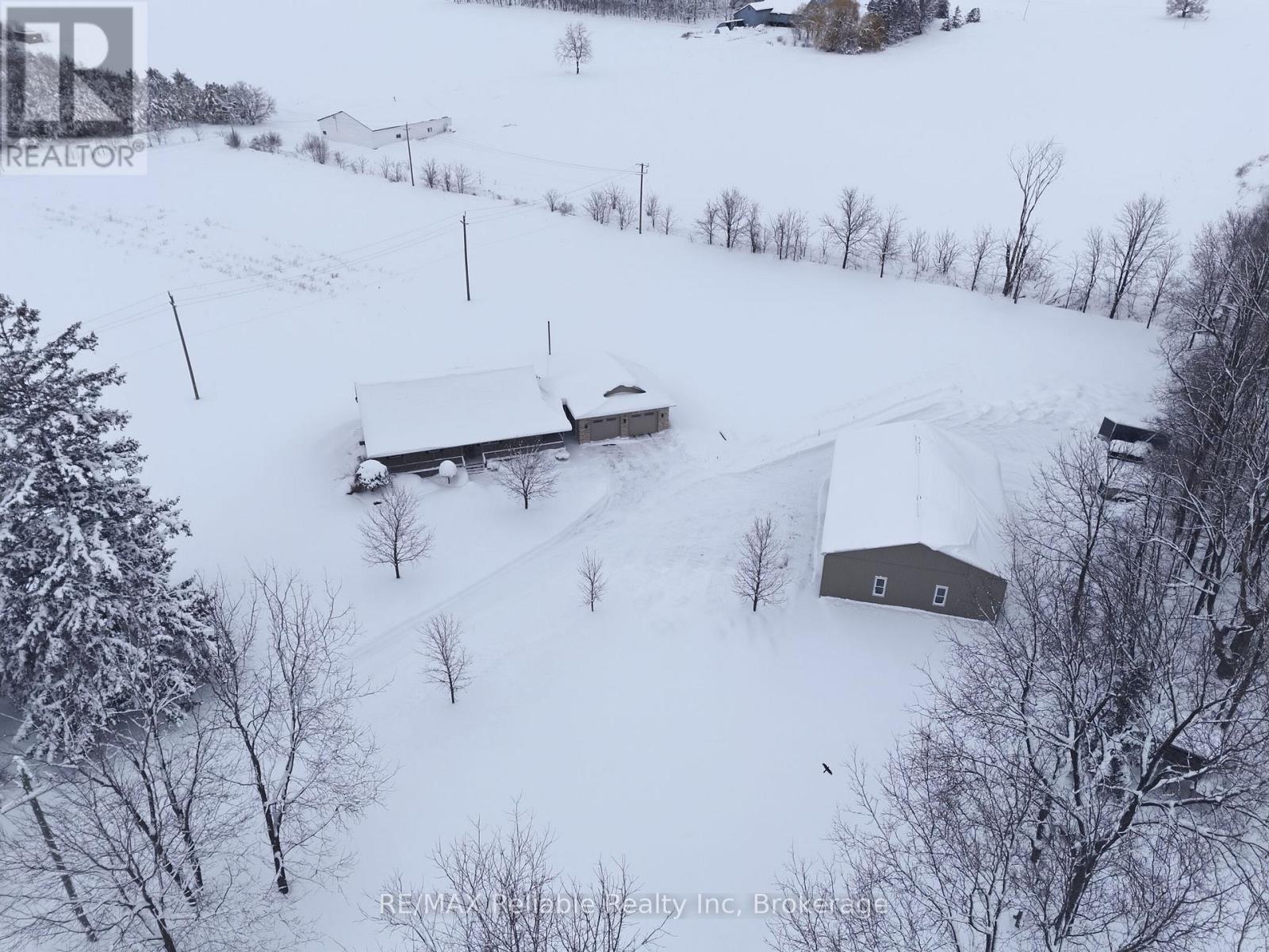 61 Wilson Street, Huron East, Ontario  N0K 1W0 - Photo 38 - X12631018