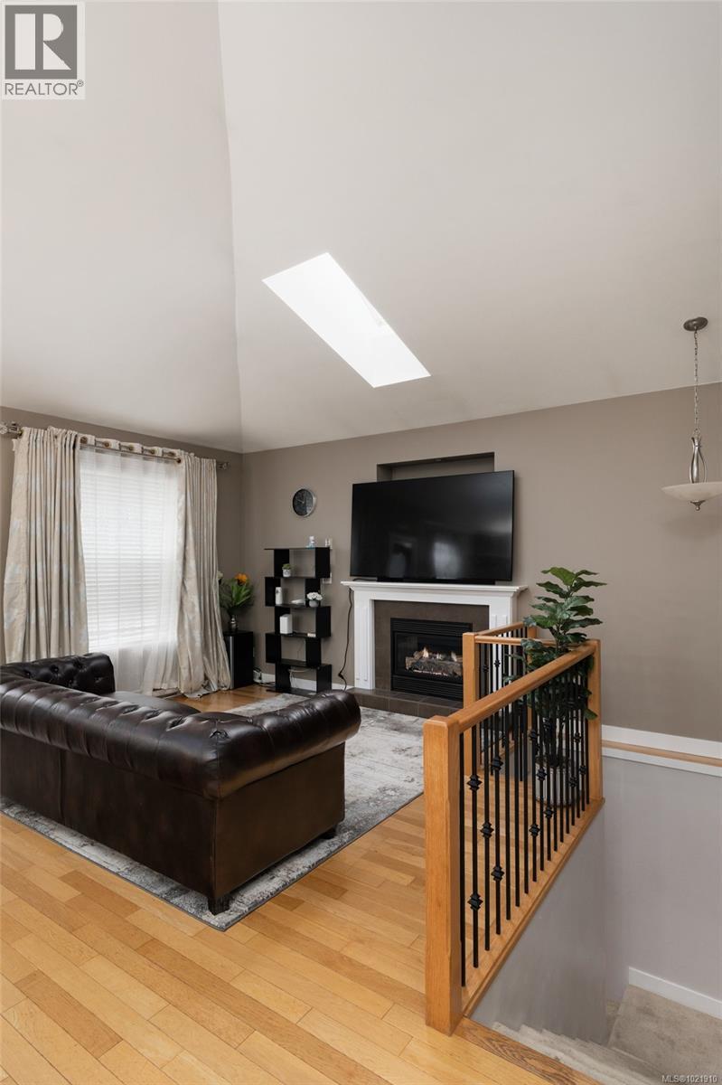 909 Cavalcade Terr, Langford, British Columbia V8B 6W6 - Photo 11 - 1021910