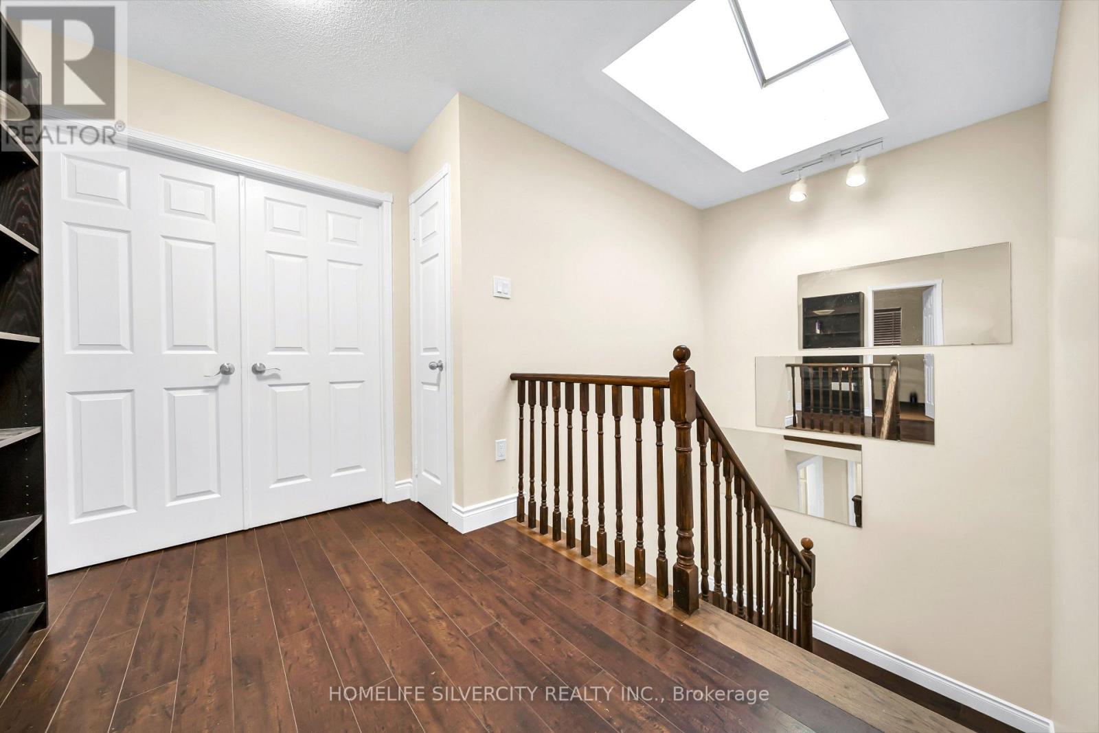 19 Vintage Gate, Brampton (Fletcher's Creek Village), Ontario  L6X 4C4 - Photo 17 - W12628268