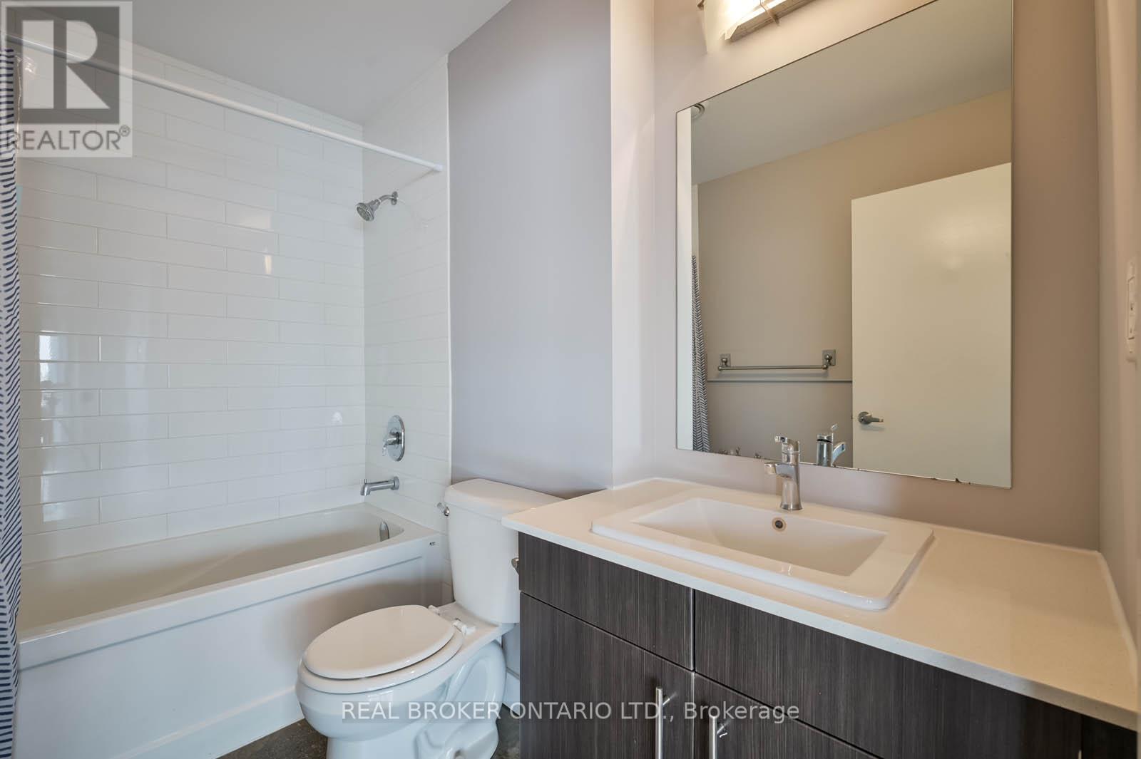 203 - 1 Victoria Street S, Kitchener, Ontario N2G 0B5 - Photo 10 - X12630696