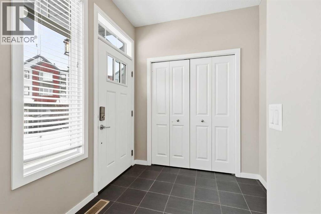 5 Copperstone Villas Se, Calgary, Alberta  T2Z 5E3 - Photo 7 - A2275036