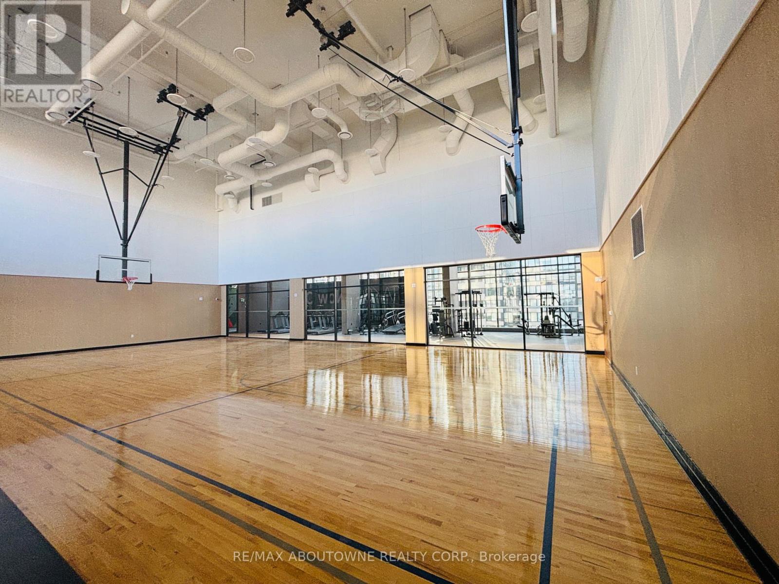 3709 - 395 Square One Drive, Mississauga, Ontario  L5B 0P6 - Photo 22 - W12631270