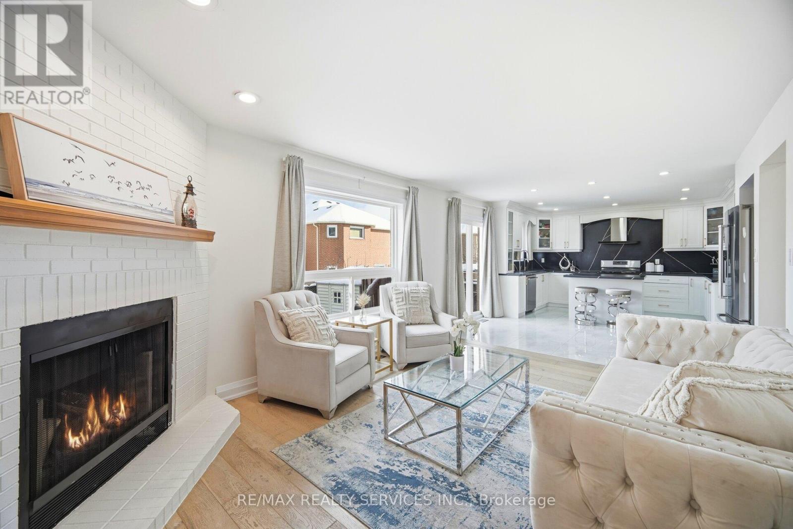 71 Hutton Crescent, Caledon, Ontario  L7C 1A7 - Photo 19 - W12631274