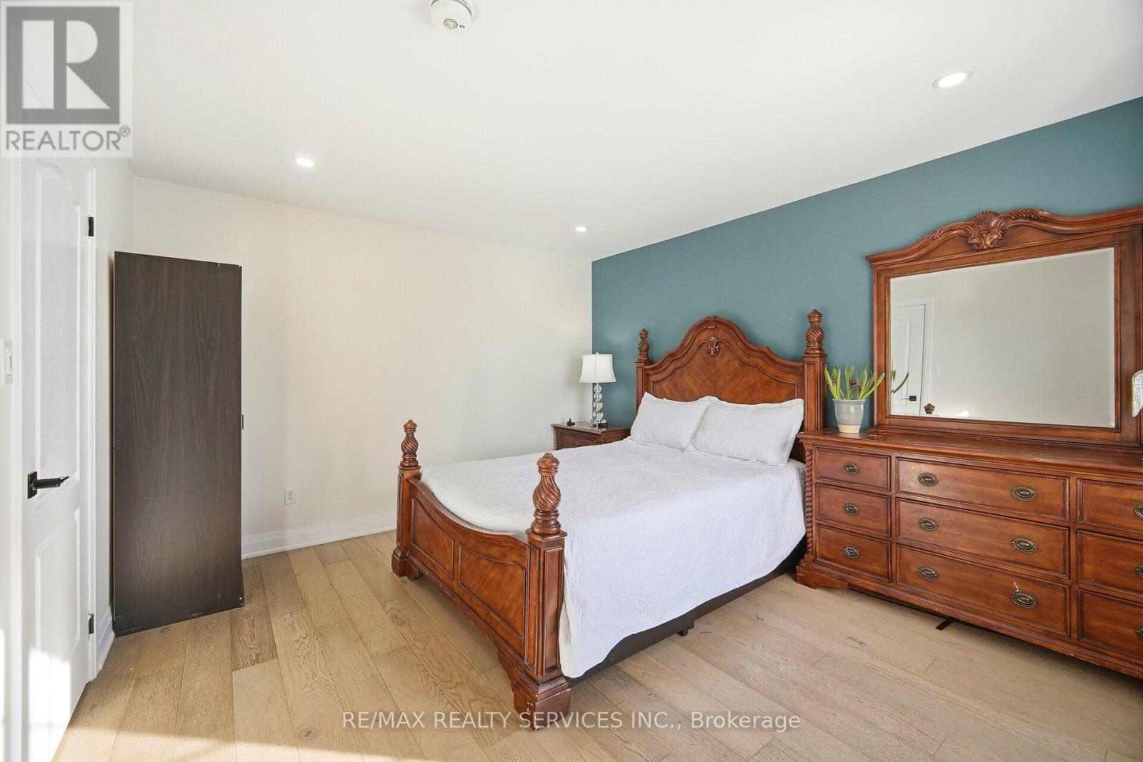 71 Hutton Crescent, Caledon, Ontario  L7C 1A7 - Photo 34 - W12631274