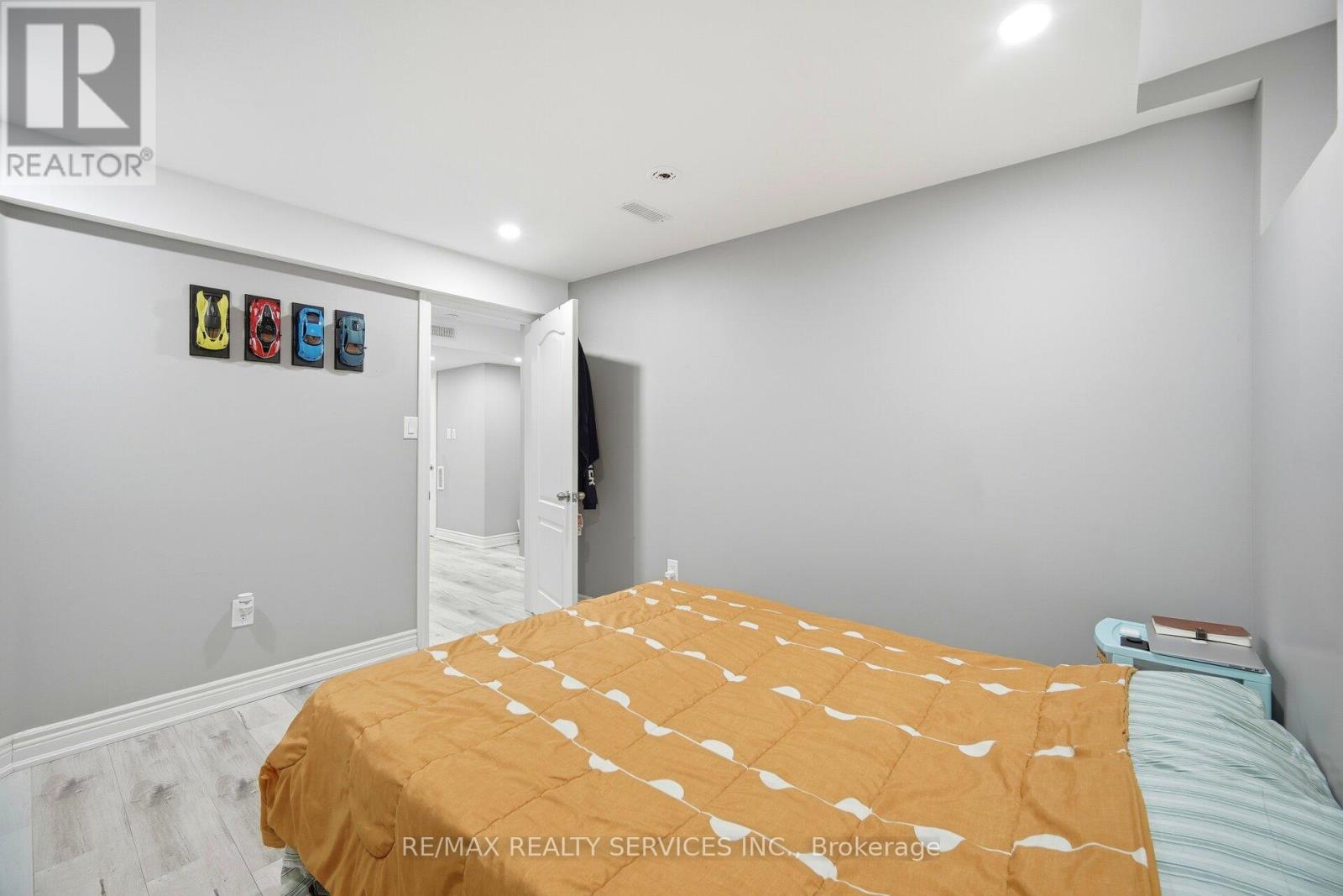 71 Hutton Crescent, Caledon, Ontario  L7C 1A7 - Photo 45 - W12631274