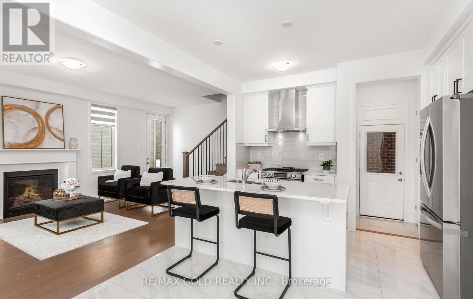 1603 Whitlock Avenue, Milton, Ontario  L9T 6H8 - Photo 12 - W12631284