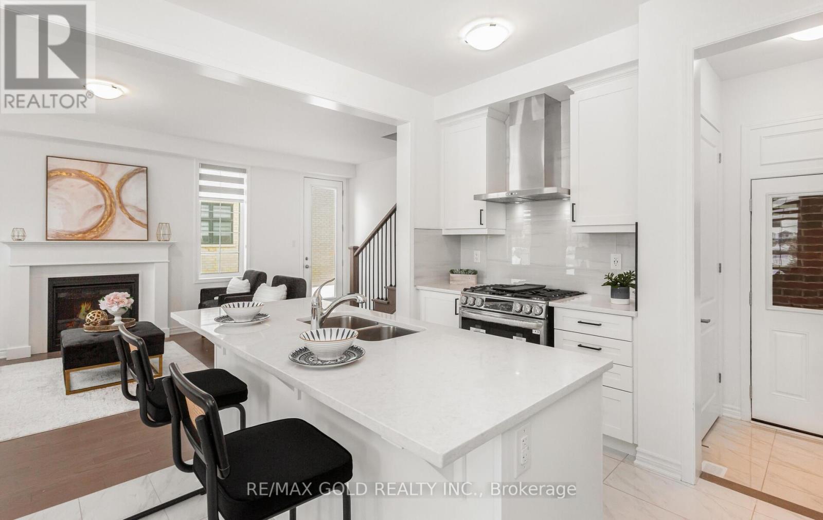 1603 Whitlock Avenue, Milton, Ontario  L9T 6H8 - Photo 16 - W12631284