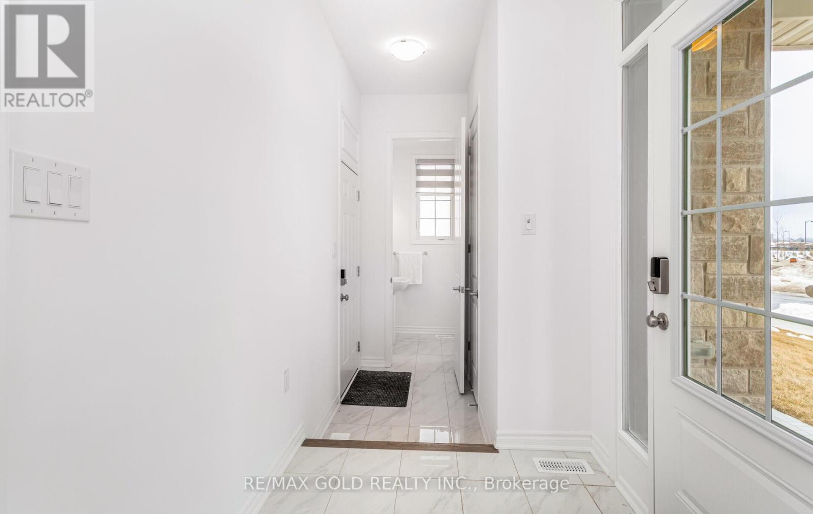 1603 Whitlock Avenue, Milton, Ontario  L9T 6H8 - Photo 21 - W12631284