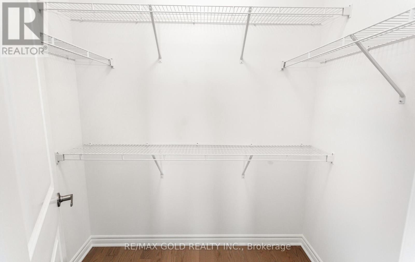 1603 Whitlock Avenue, Milton, Ontario  L9T 6H8 - Photo 30 - W12631284