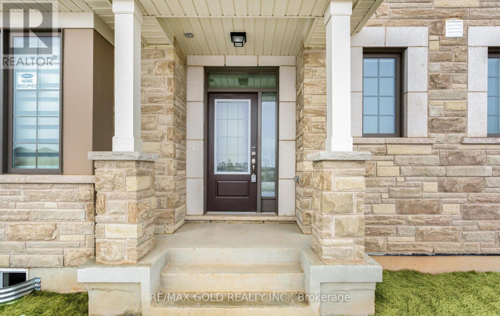 1603 Whitlock Avenue, Milton, Ontario  L9T 6H8 - Photo 4 - W12631284