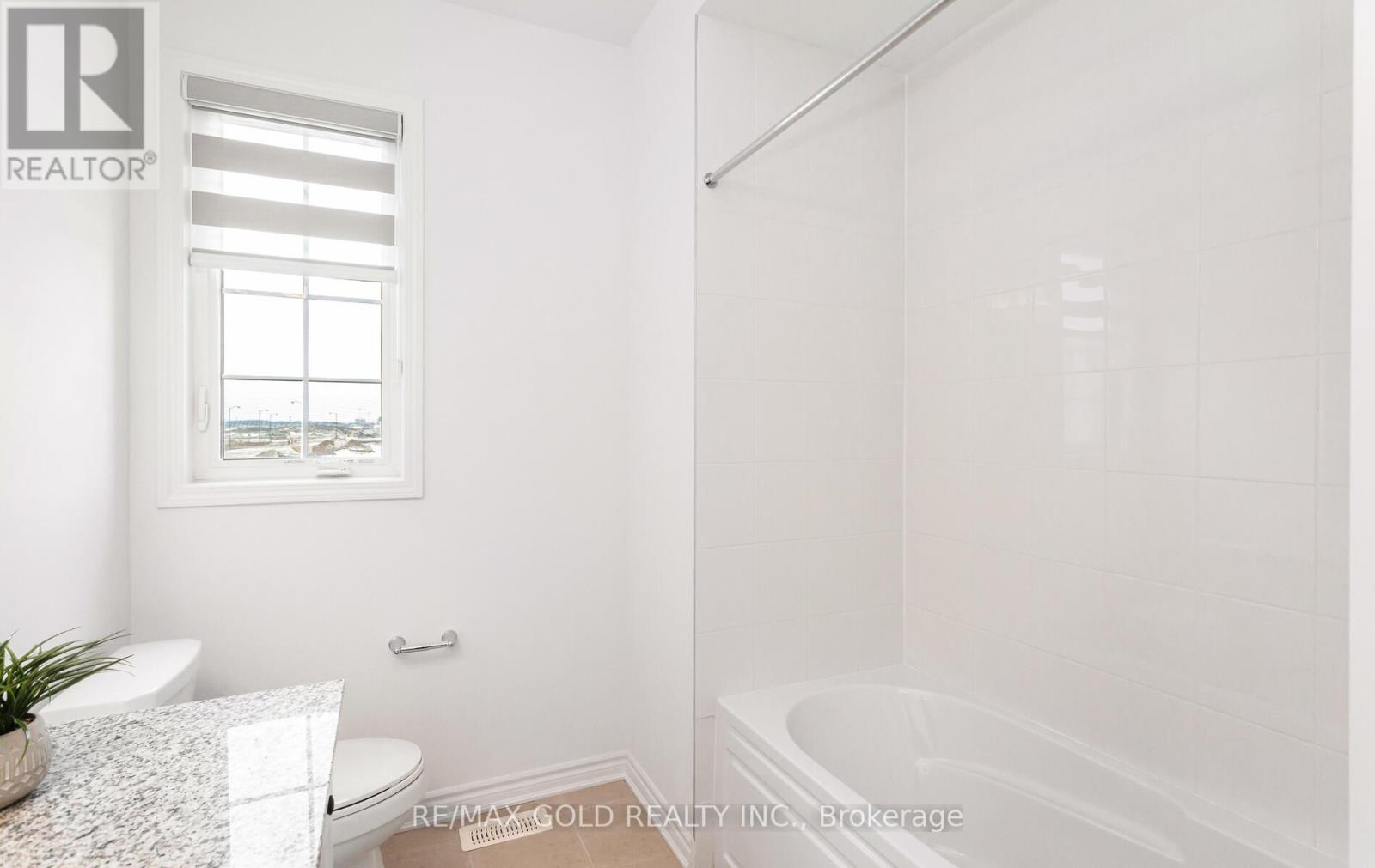 1603 Whitlock Avenue, Milton, Ontario  L9T 6H8 - Photo 44 - W12631284