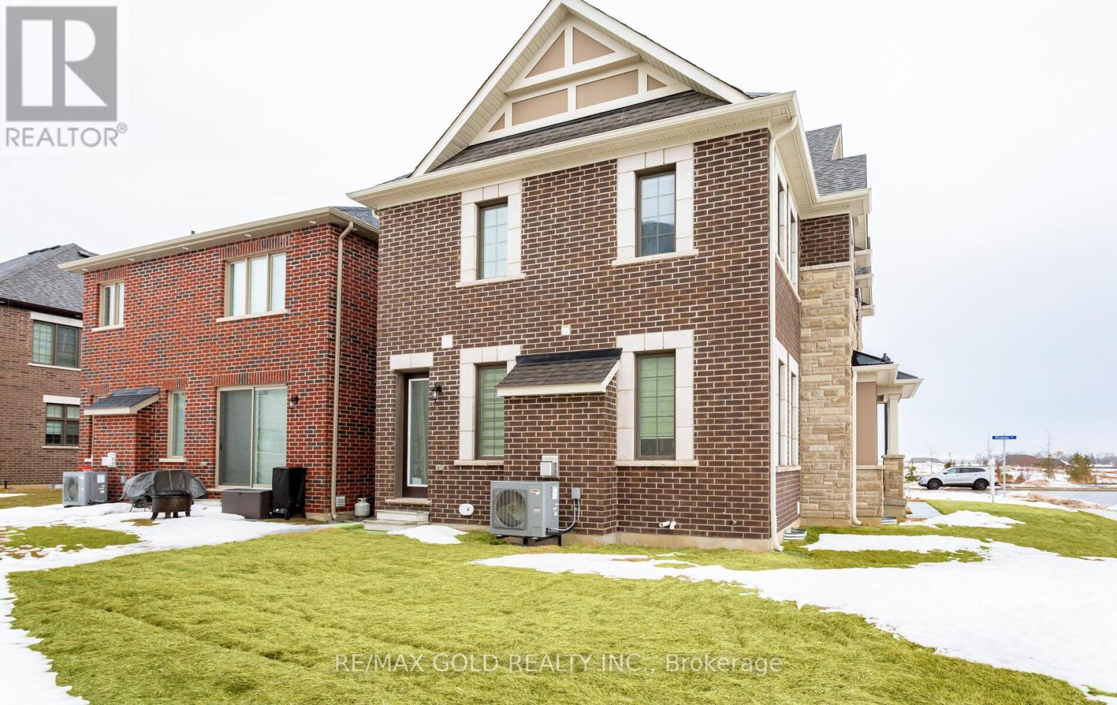 1603 Whitlock Avenue, Milton, Ontario  L9T 6H8 - Photo 49 - W12631284