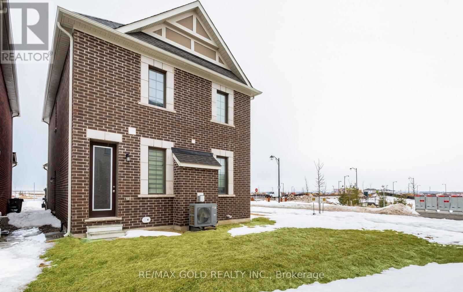 1603 Whitlock Avenue, Milton, Ontario  L9T 6H8 - Photo 50 - W12631284