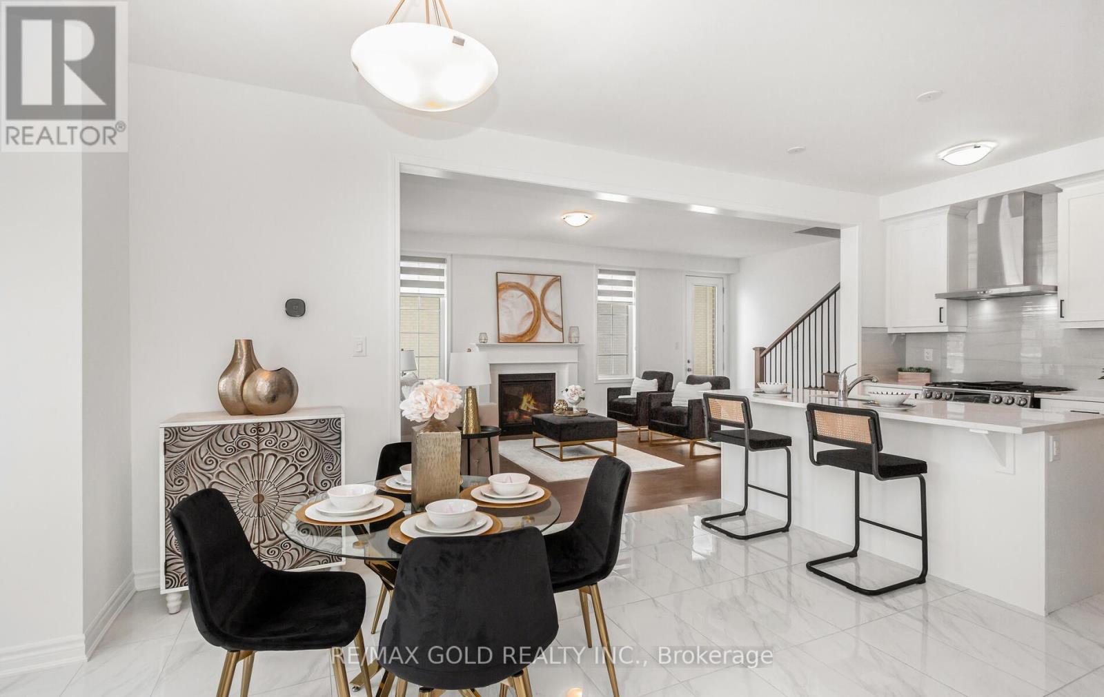 1603 Whitlock Avenue, Milton, Ontario  L9T 6H8 - Photo 6 - W12631284