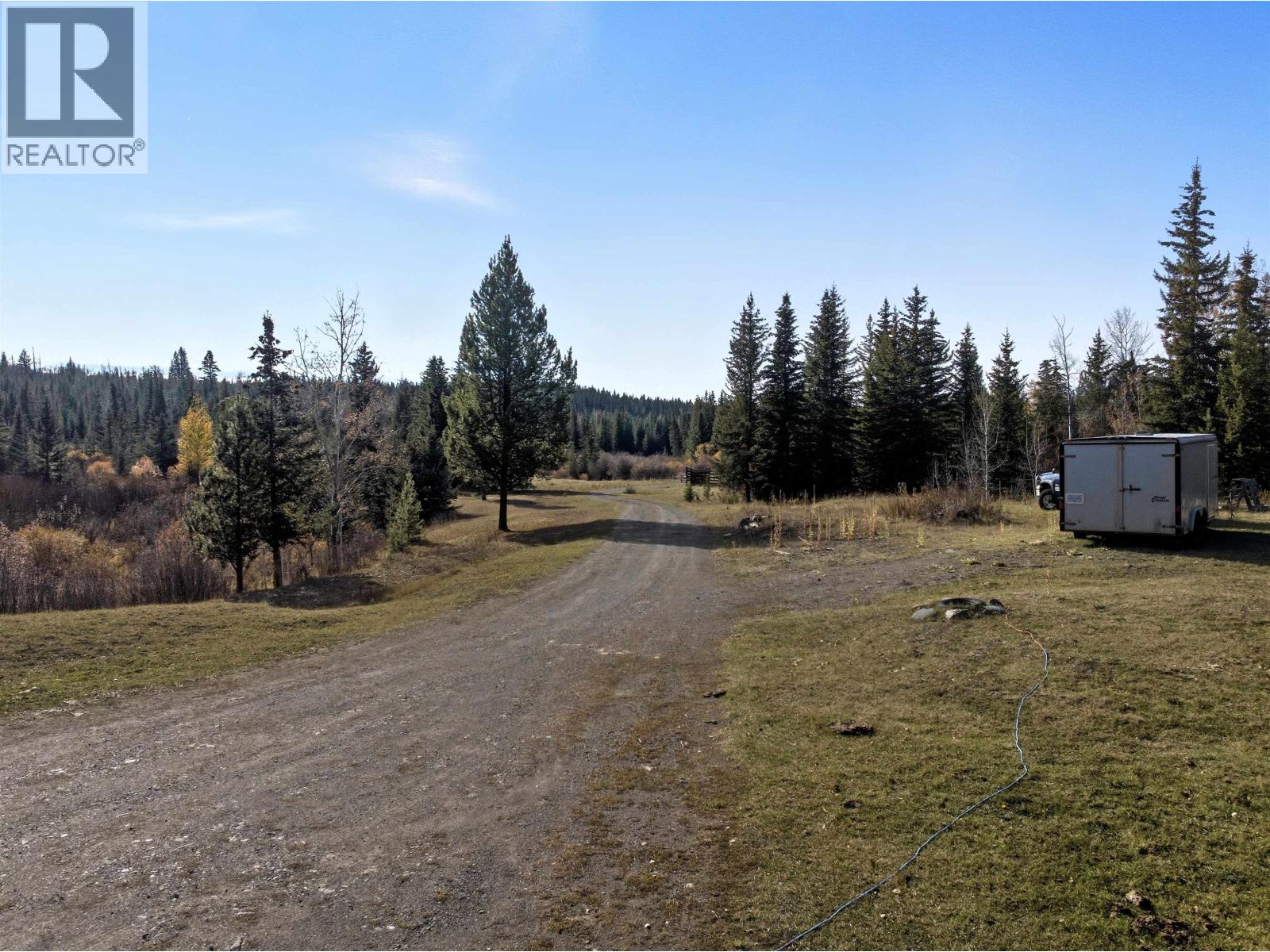 6391 Houseman Road, 100 Mile House, British Columbia  V0K 1G0 - Photo 13 - R3061799