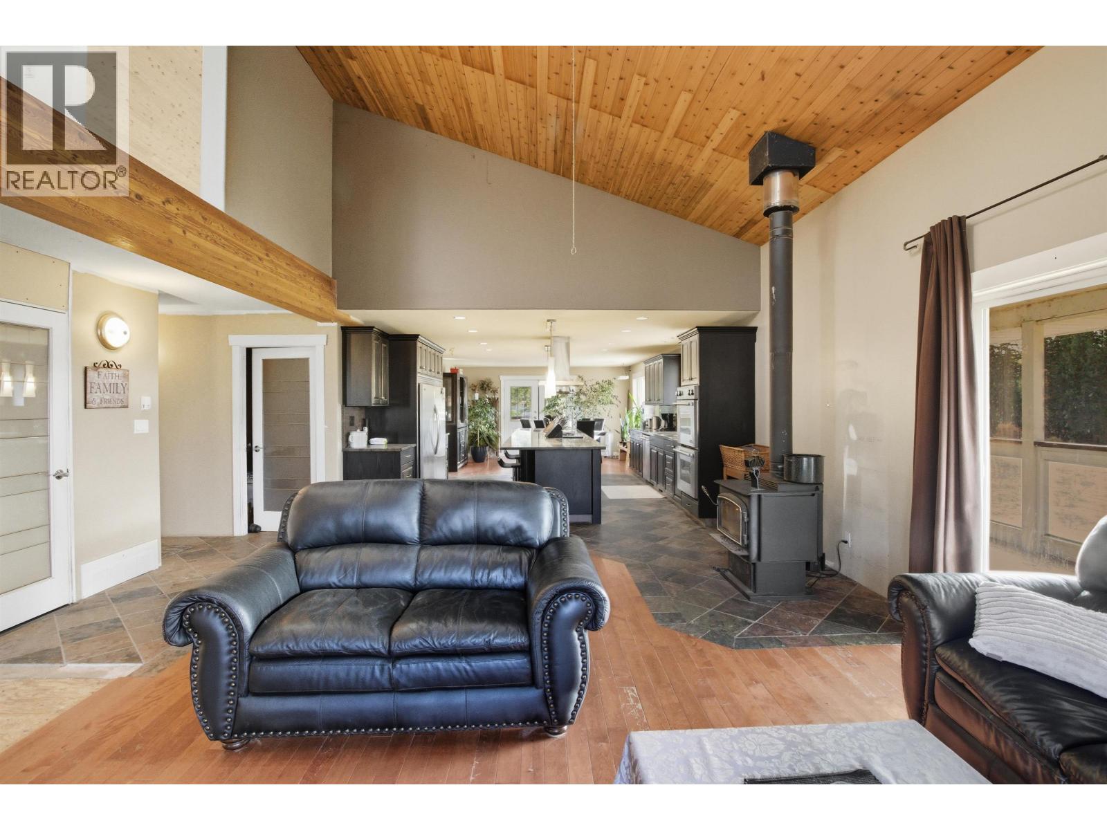 6391 Houseman Road, 100 Mile House, British Columbia  V0K 1G0 - Photo 23 - R3061799