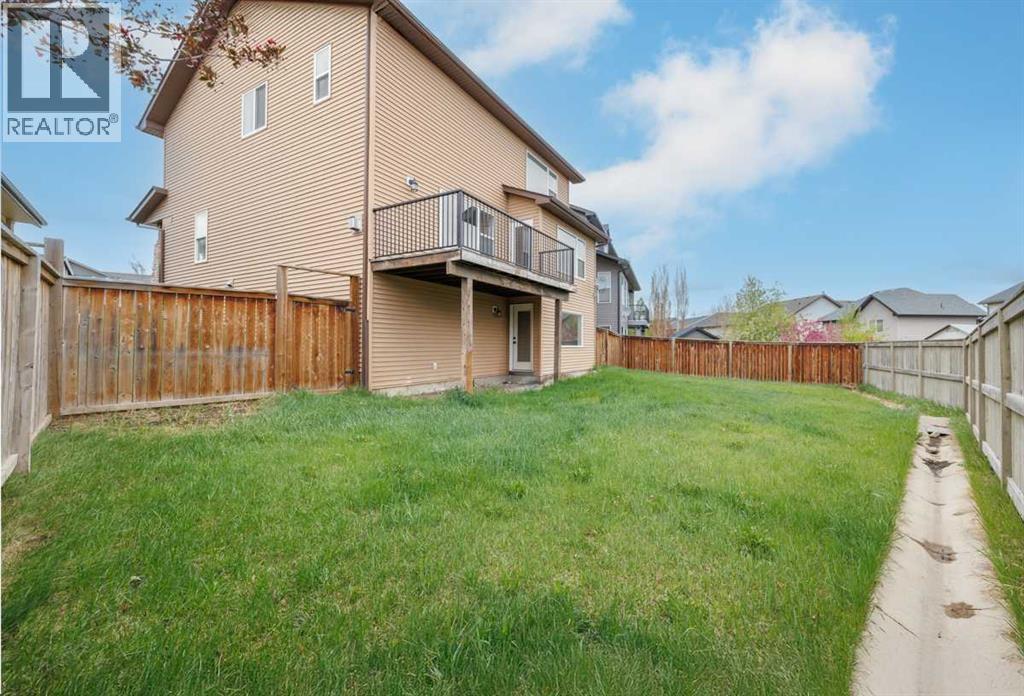 208 Coopers Hill Sw, Airdrie, Alberta  T4B 0B9 - Photo 30 - A2266940