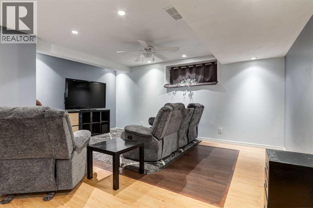 191 Panamount Heights Nw, Calgary, Alberta  T3K 5T3 - Photo 42 - A2268005