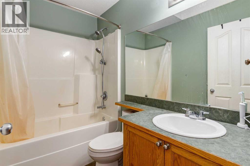 191 Panamount Heights Nw, Calgary, Alberta  T3K 5T3 - Photo 39 - A2268005