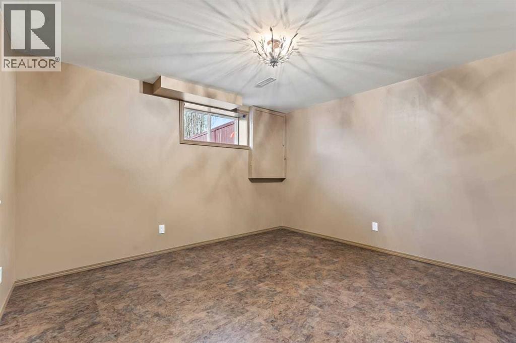 1513 10 Avenue Se, High River, Alberta  T1V 1L8 - Photo 30 - A2272338