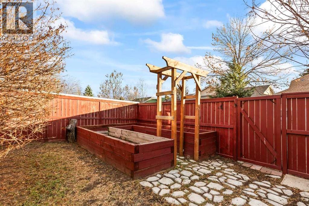 1513 10 Avenue Se, High River, Alberta  T1V 1L8 - Photo 47 - A2272338