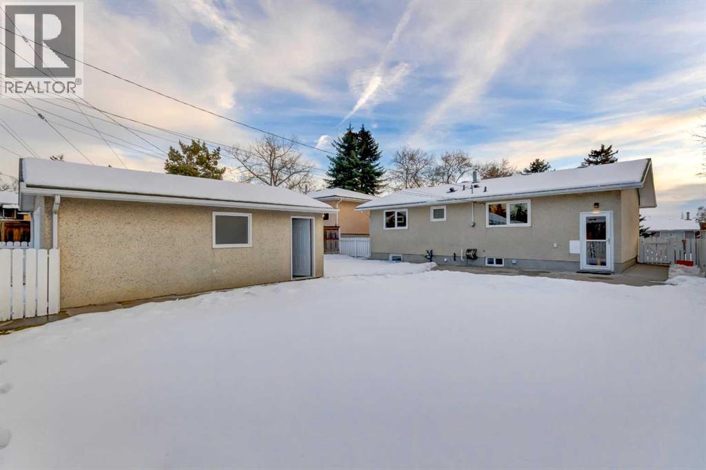 1724 Valleyview Road Ne, Calgary, Alberta  T2E 6E9 - Photo 30 - A2274414