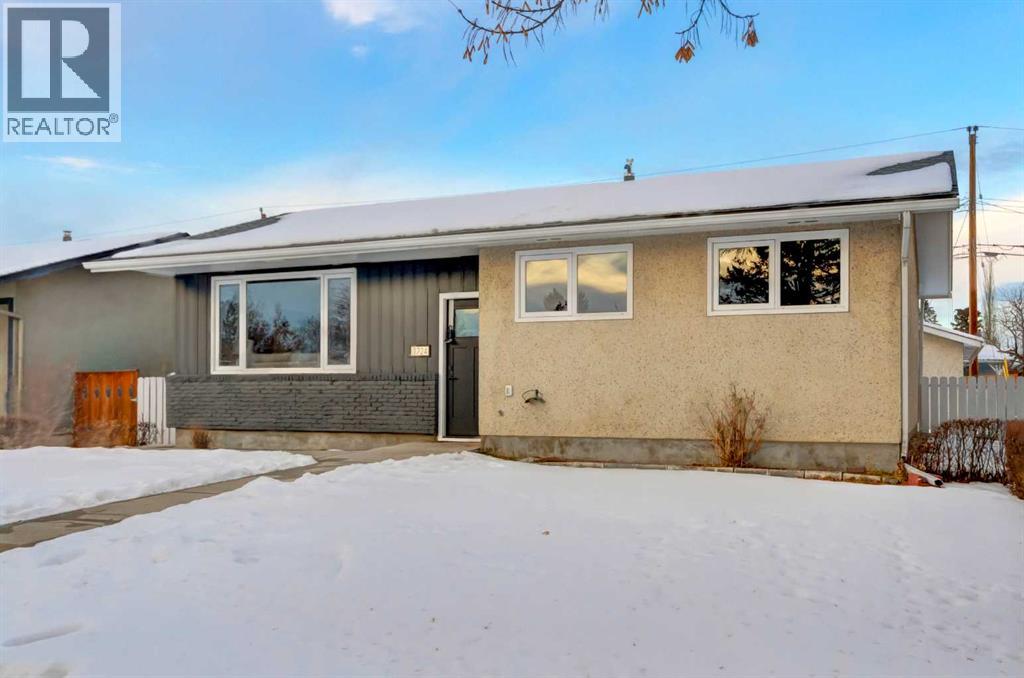 1724 Valleyview Road Ne, Calgary, Alberta  T2E 6E9 - Photo 3 - A2274414