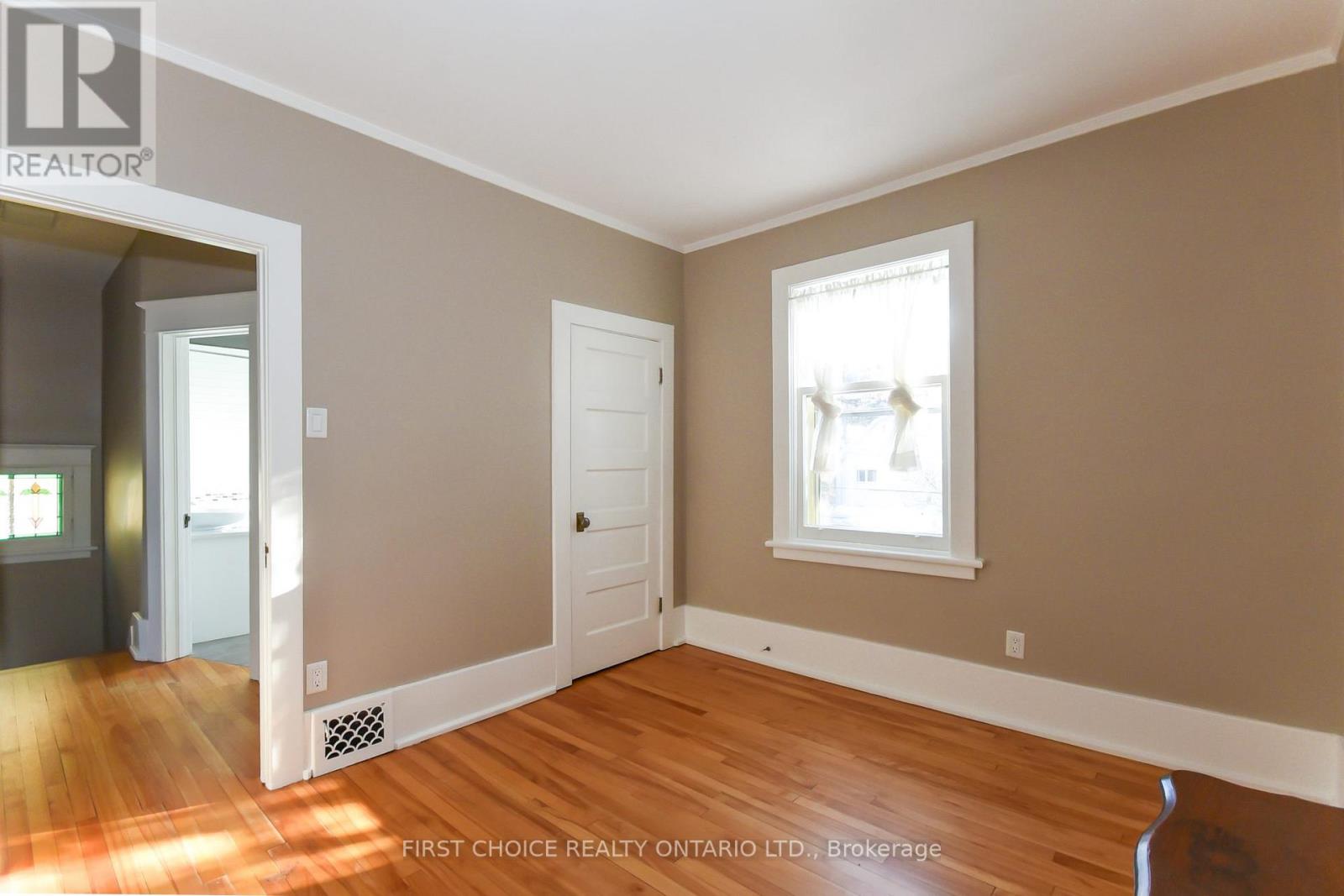 142 Broadway Avenue, Ottawa, Ontario  K1S 2V8 - Photo 28 - X12631316