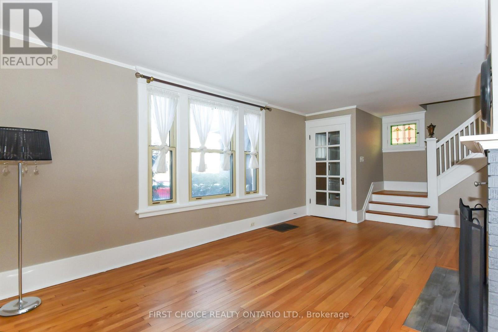 142 Broadway Avenue, Ottawa, Ontario  K1S 2V8 - Photo 7 - X12631316