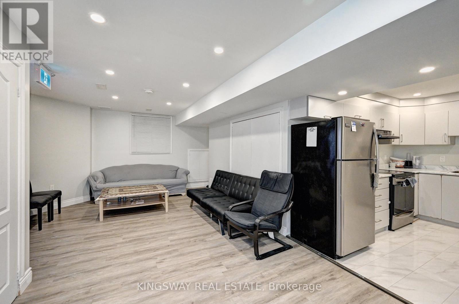 32 Weir Street, Cambridge, Ontario  N3C 0B9 - Photo 39 - X12631248