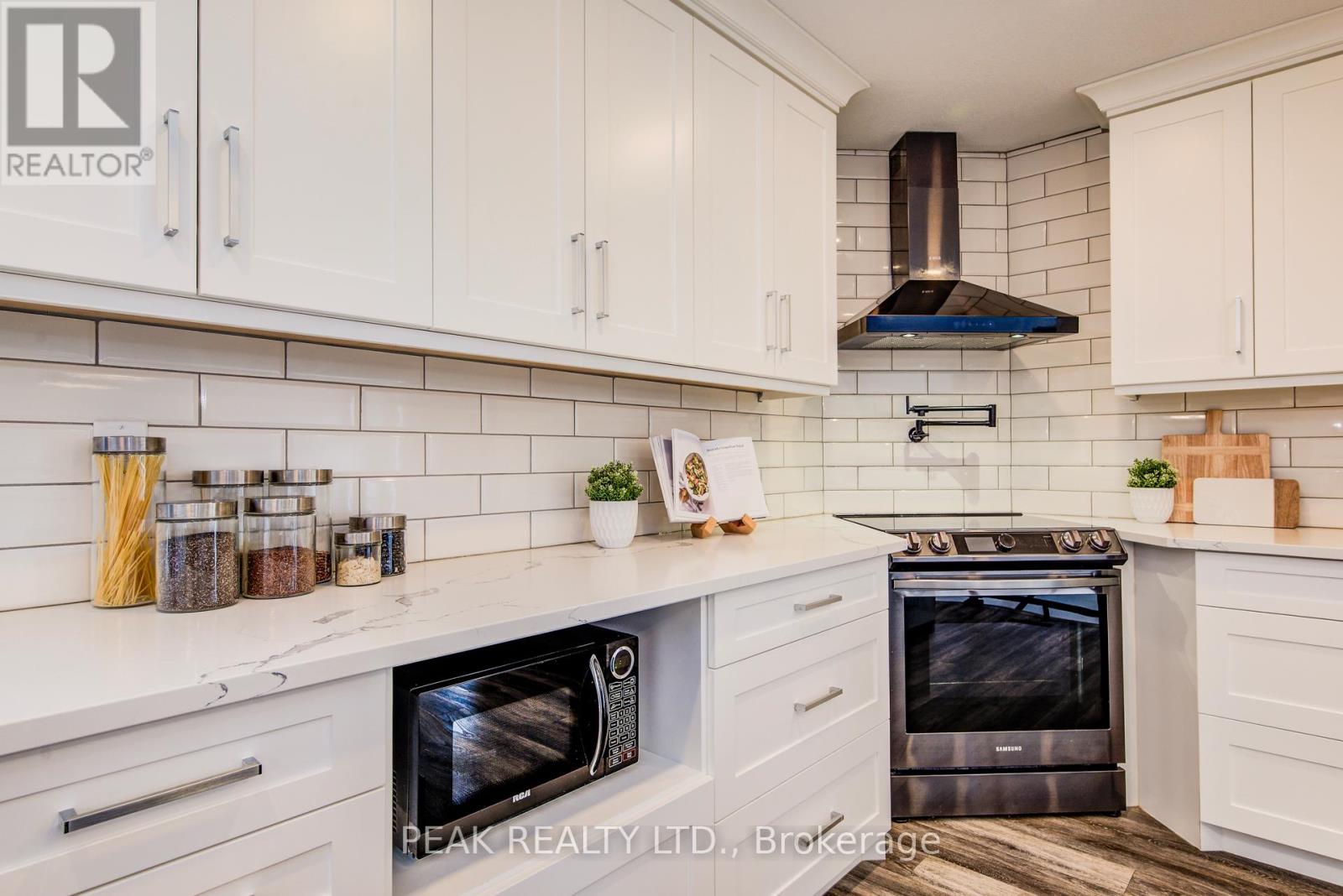 9 Browning Place, Woodstock, Ontario  N4S 8B6 - Photo 16 - X12631258