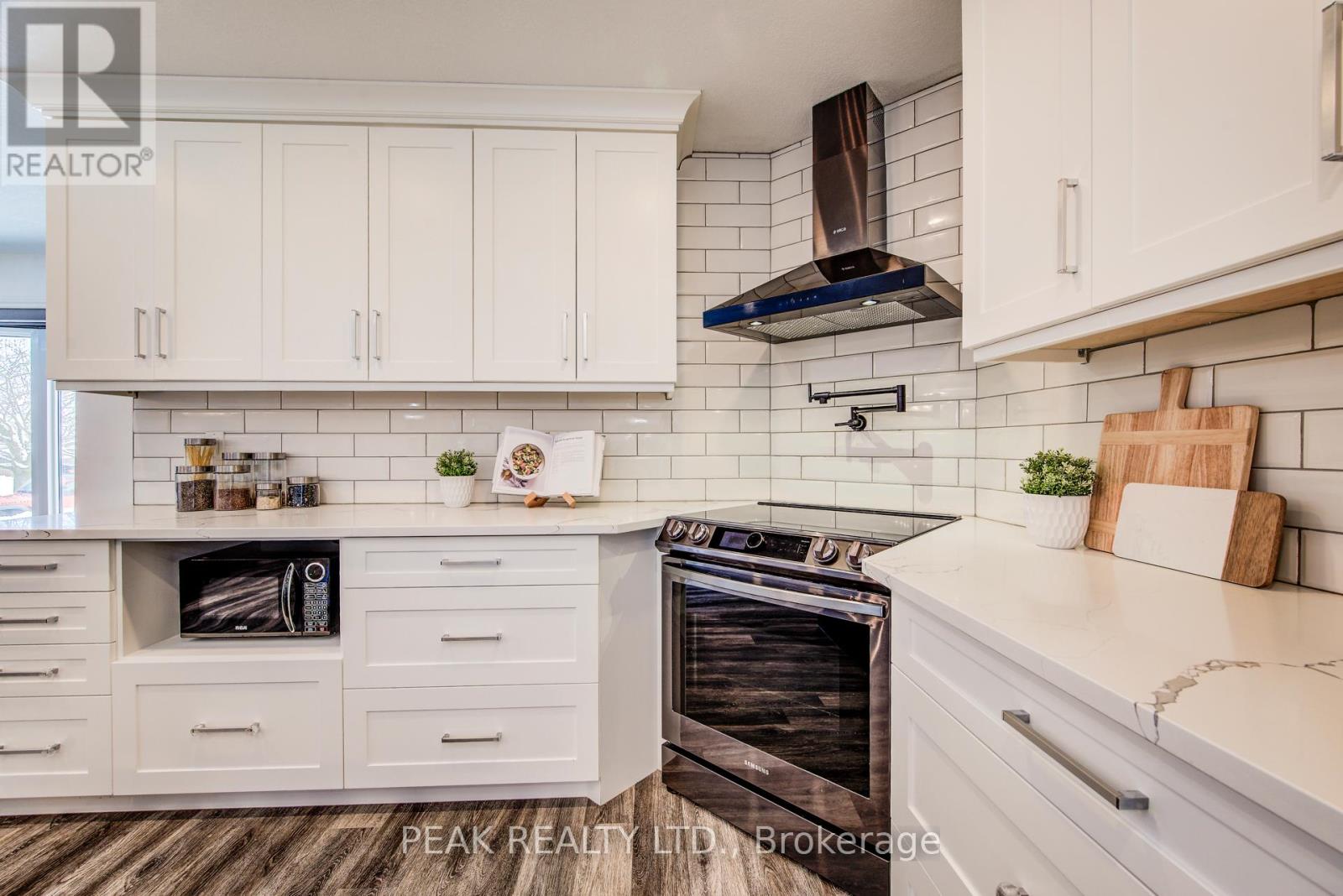 9 Browning Place, Woodstock, Ontario  N4S 8B6 - Photo 19 - X12631258