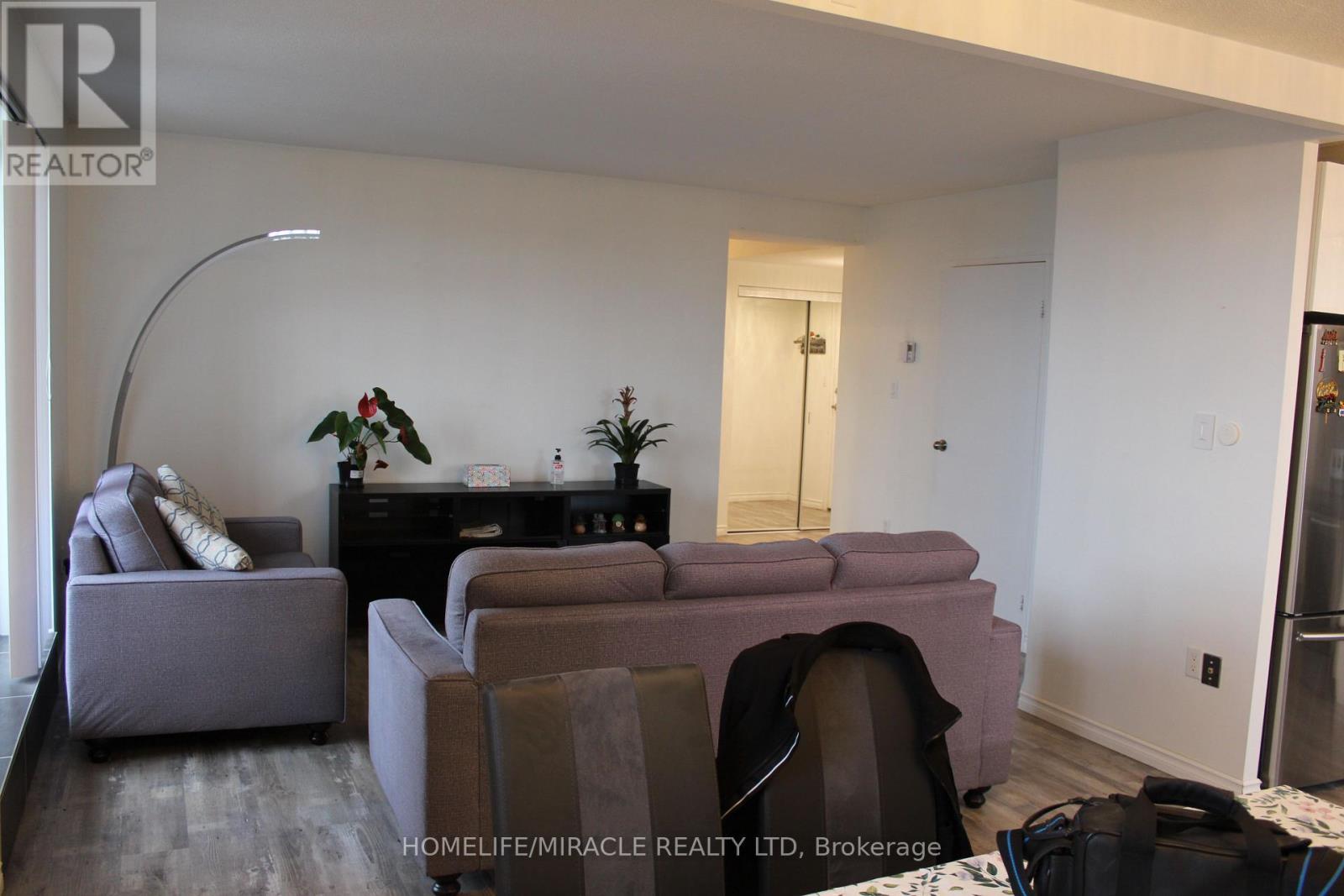 612 - 89 Westwood Road, Guelph, Ontario  N1H 6Y8 - Photo 4 - X12631262