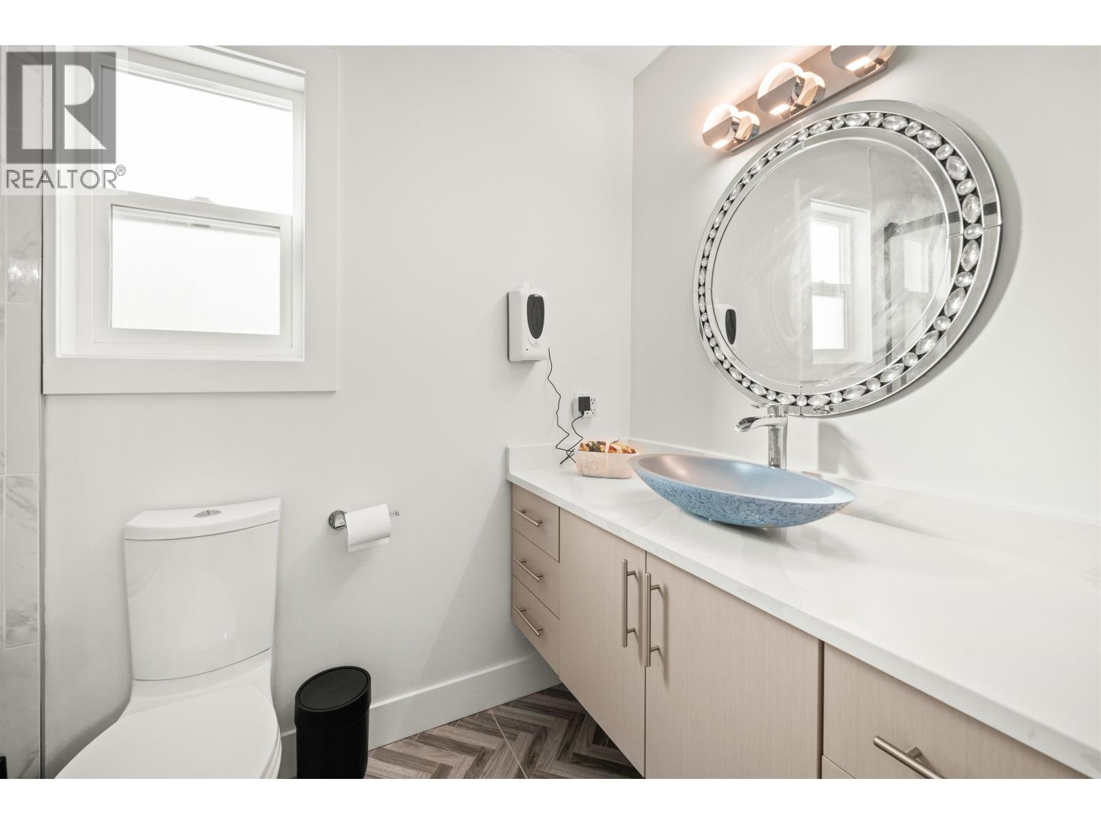 2333 Kirkstone Road, North Vancouver, British Columbia  V7J 3M1 - Photo 19 - R3057247