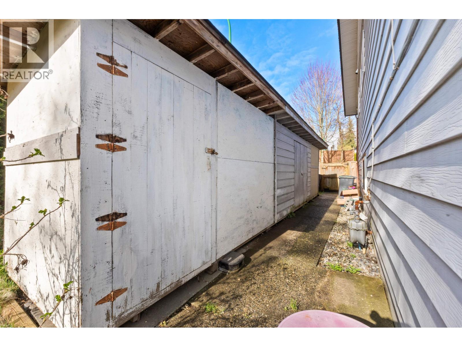 2333 Kirkstone Road, North Vancouver, British Columbia  V7J 3M1 - Photo 38 - R3057247