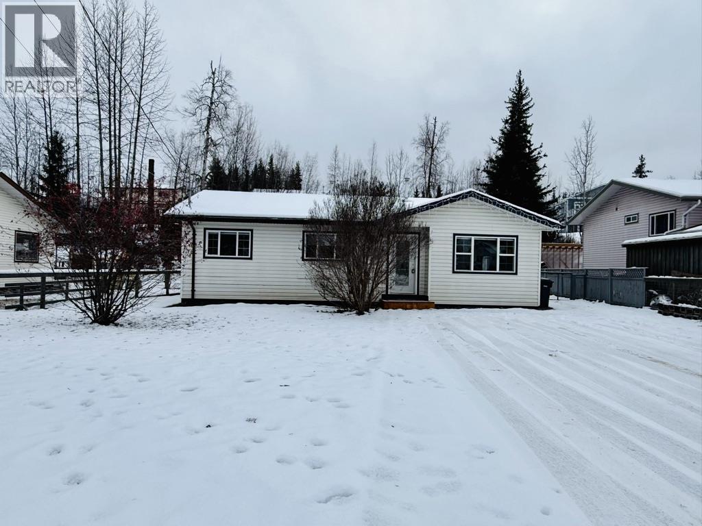 1485 WILLOW STREET, Telkwa, British Columbia
