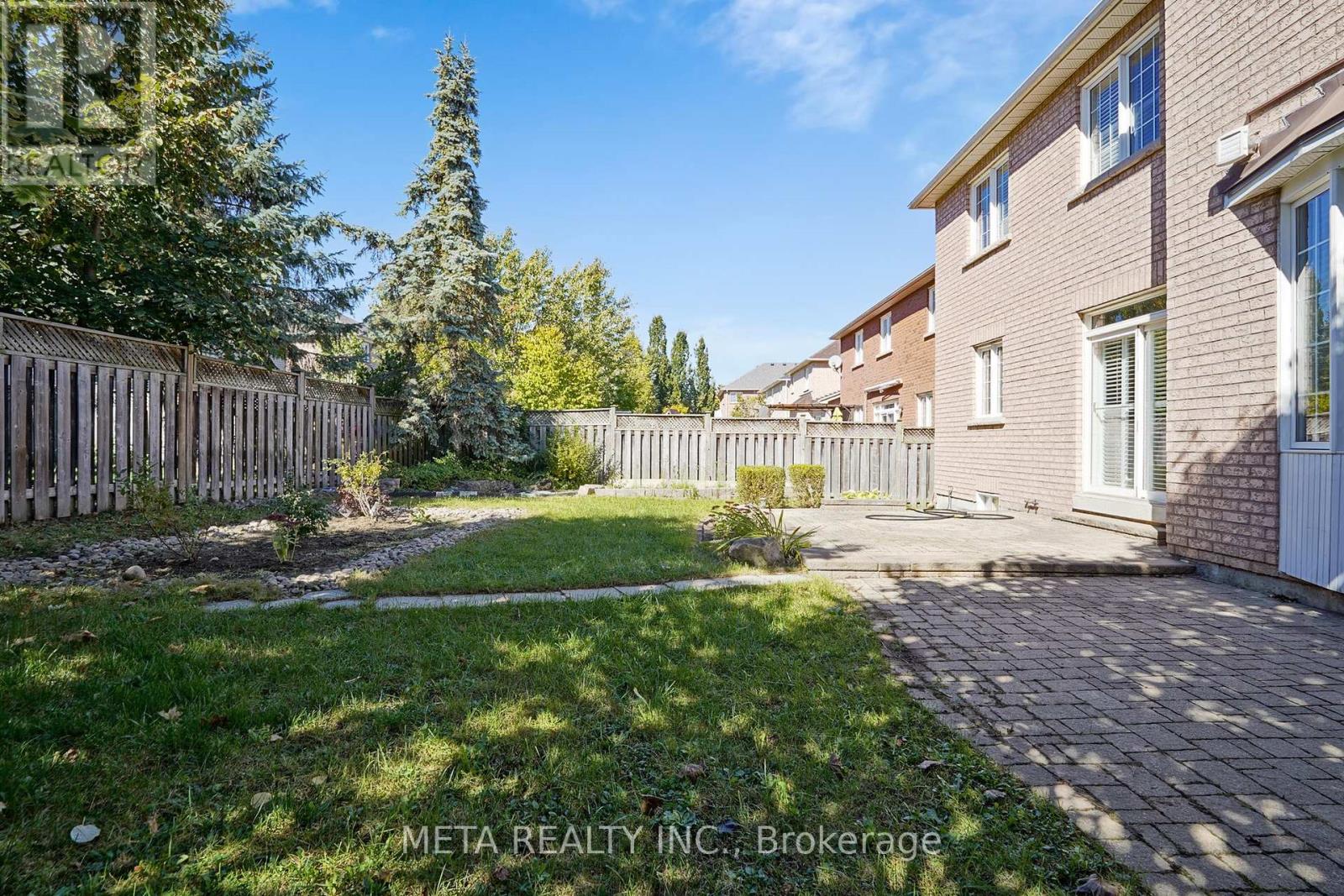 188 Willis Drive, Aurora (Aurora Highlands), Ontario  L4G 7M2 - Photo 36 - N12631310