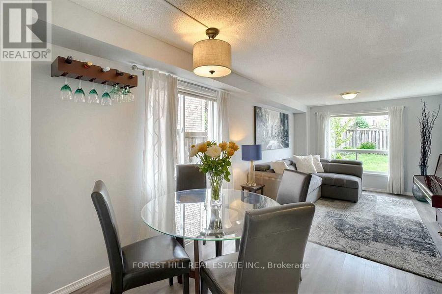 46 Lions Gate Blvd Boulevard, Barrie, Ontario  L4M 7E4 - Photo 5 - S12631308