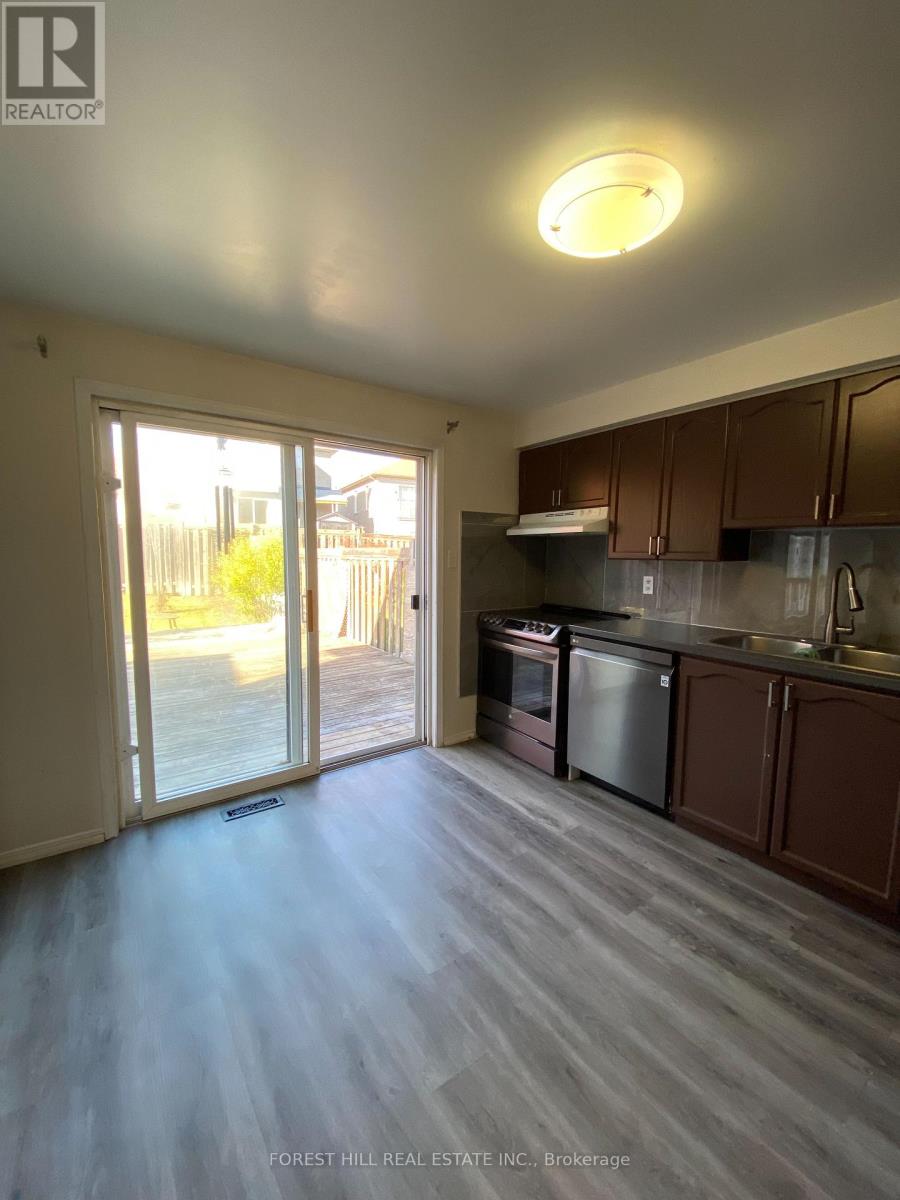 46 Lions Gate Blvd Boulevard, Barrie, Ontario  L4M 7E4 - Photo 6 - S12631308