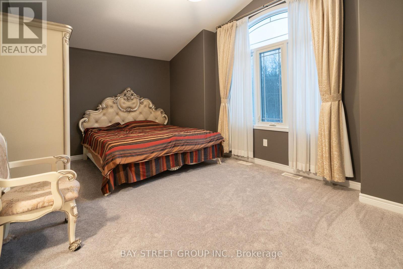 7833 Oldfield Road, Niagara Falls, Ontario  L2G 3J8 - Photo 14 - X12631318