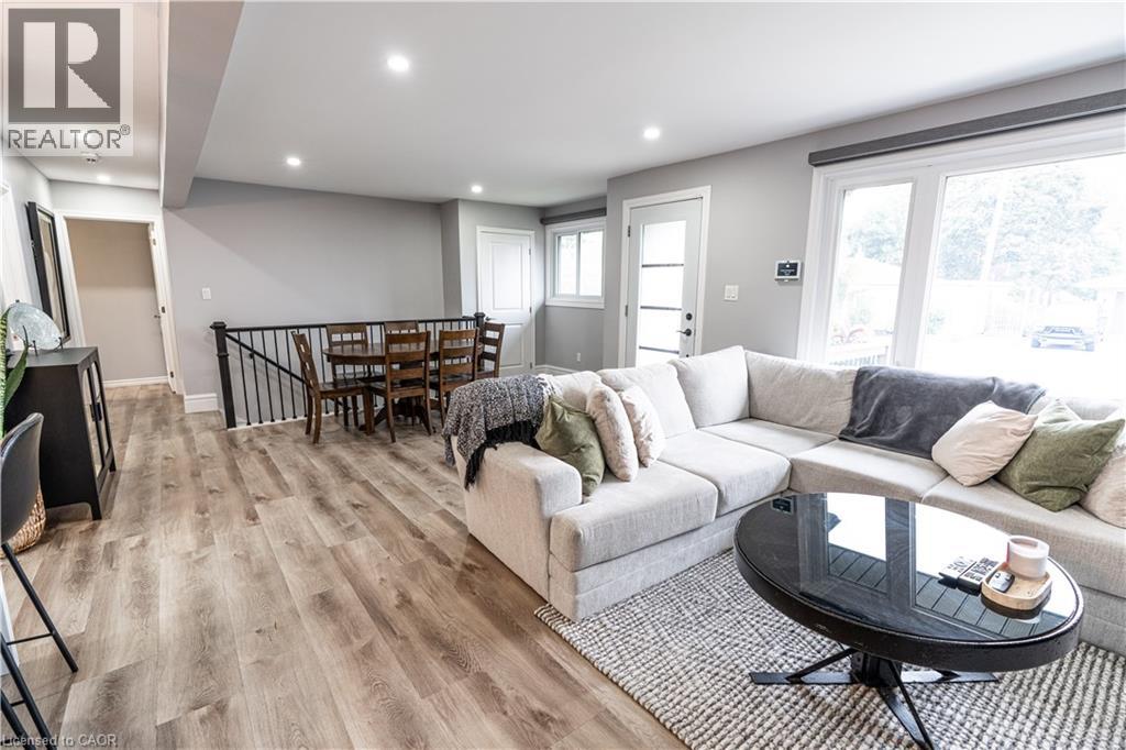 19 Russell Street, Brantford, Ontario  N3R 1Y8 - Photo 6 - 40790586