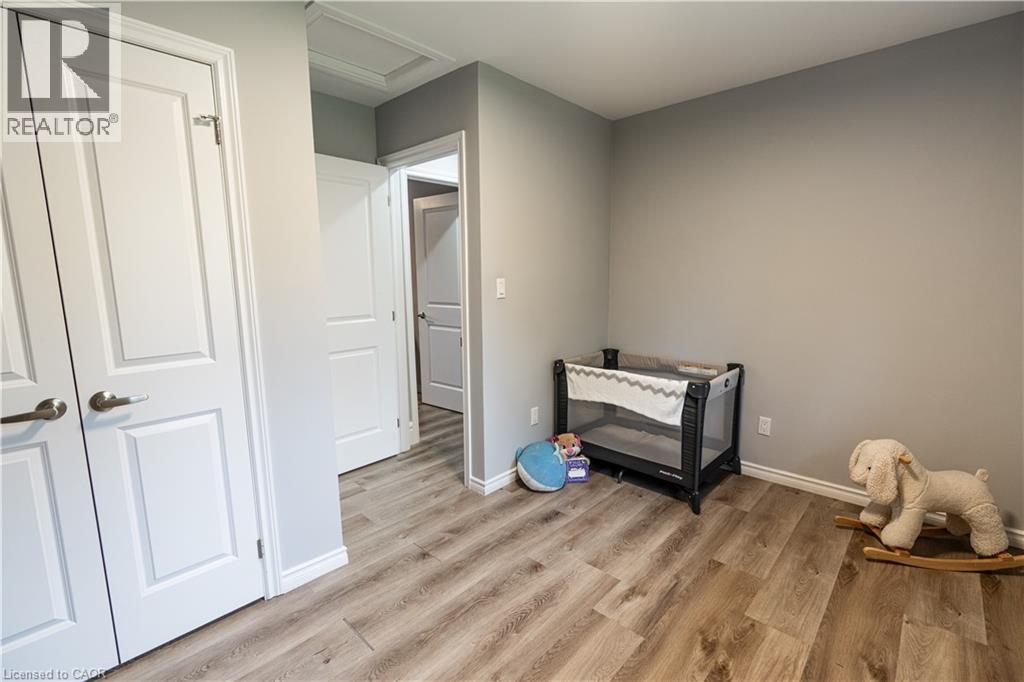 19 Russell Street, Brantford, Ontario  N3R 1Y8 - Photo 19 - 40790586