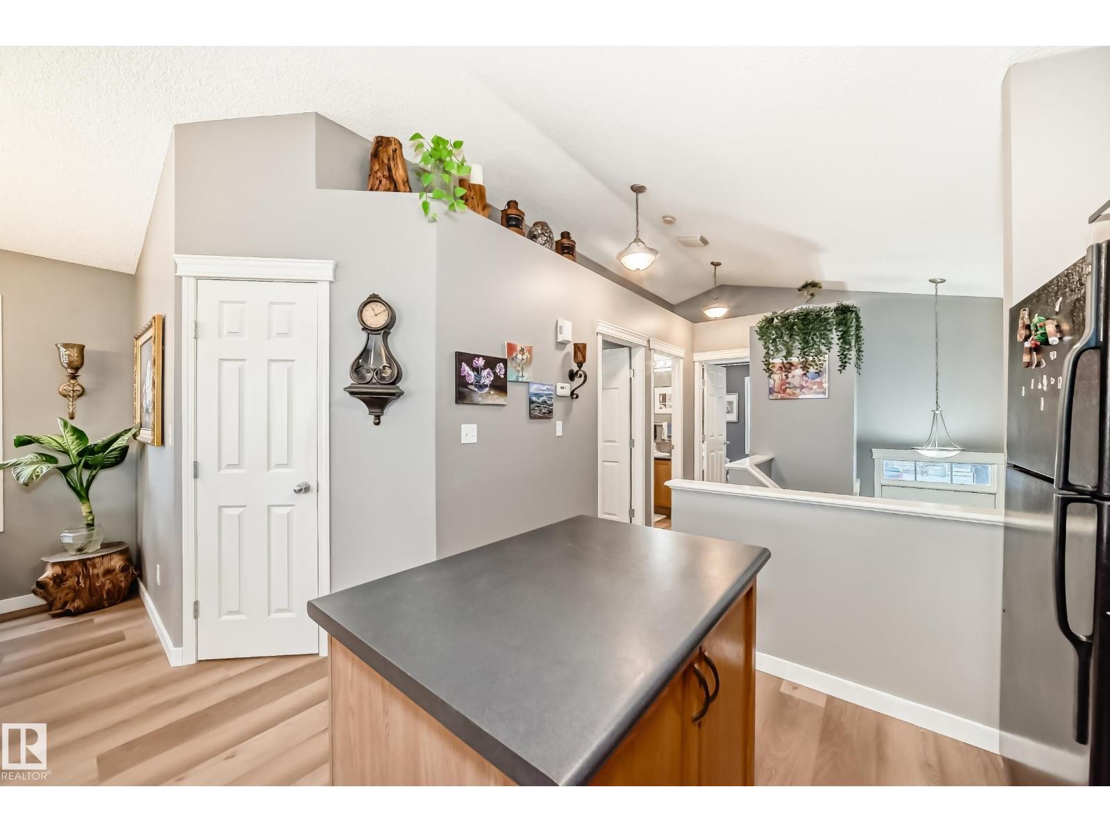 3030 Trelle Cr Nw, Edmonton, Alberta  T6R 3M8 - Photo 10 - E4468072