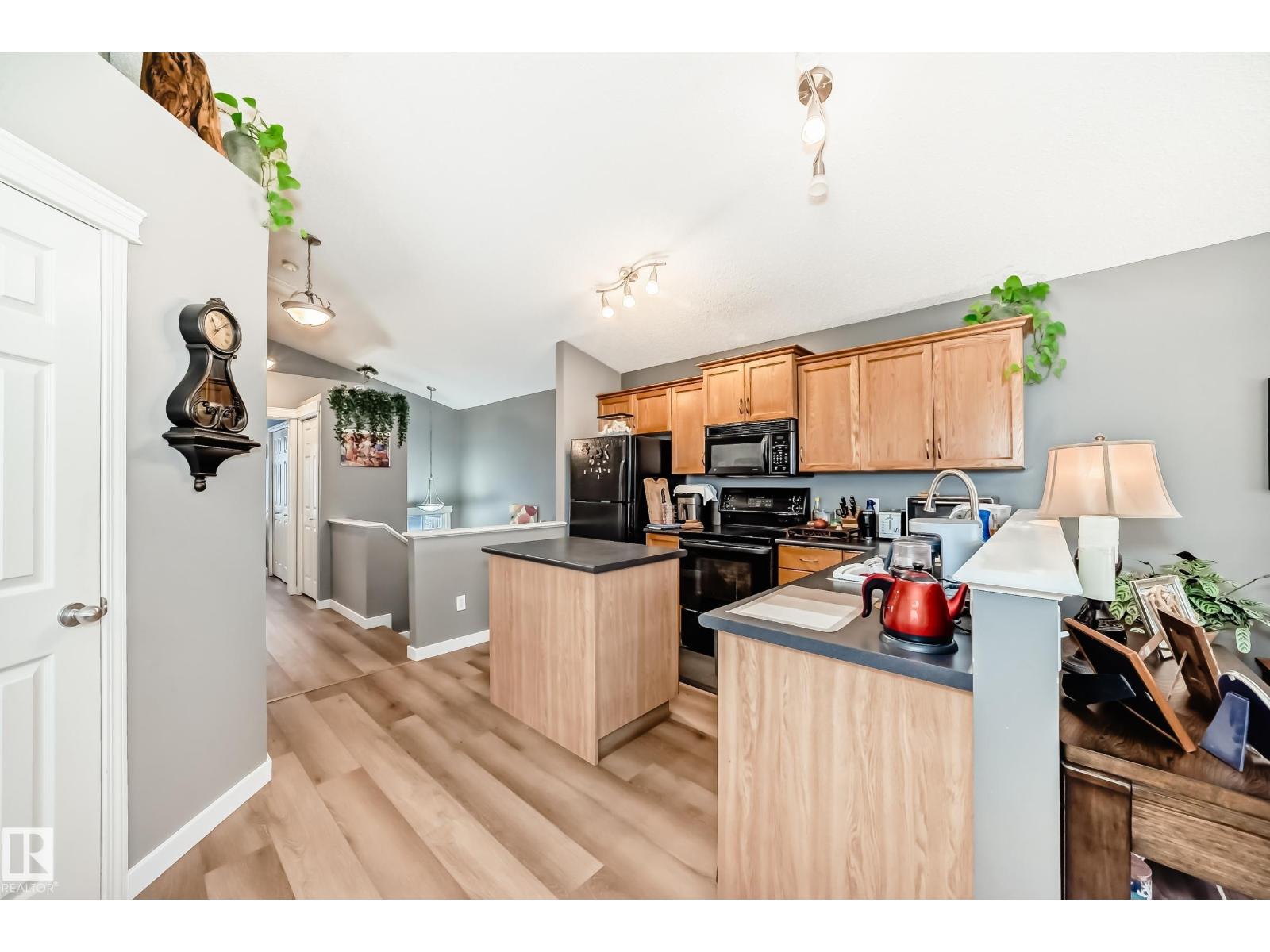 3030 Trelle Cr Nw, Edmonton, Alberta  T6R 3M8 - Photo 9 - E4468072