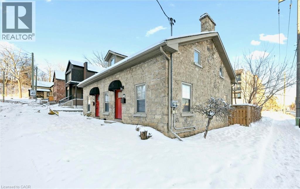 16-18 St Andrews Street, Cambridge, Ontario  N1S 1M4 - Photo 2 - 40793794