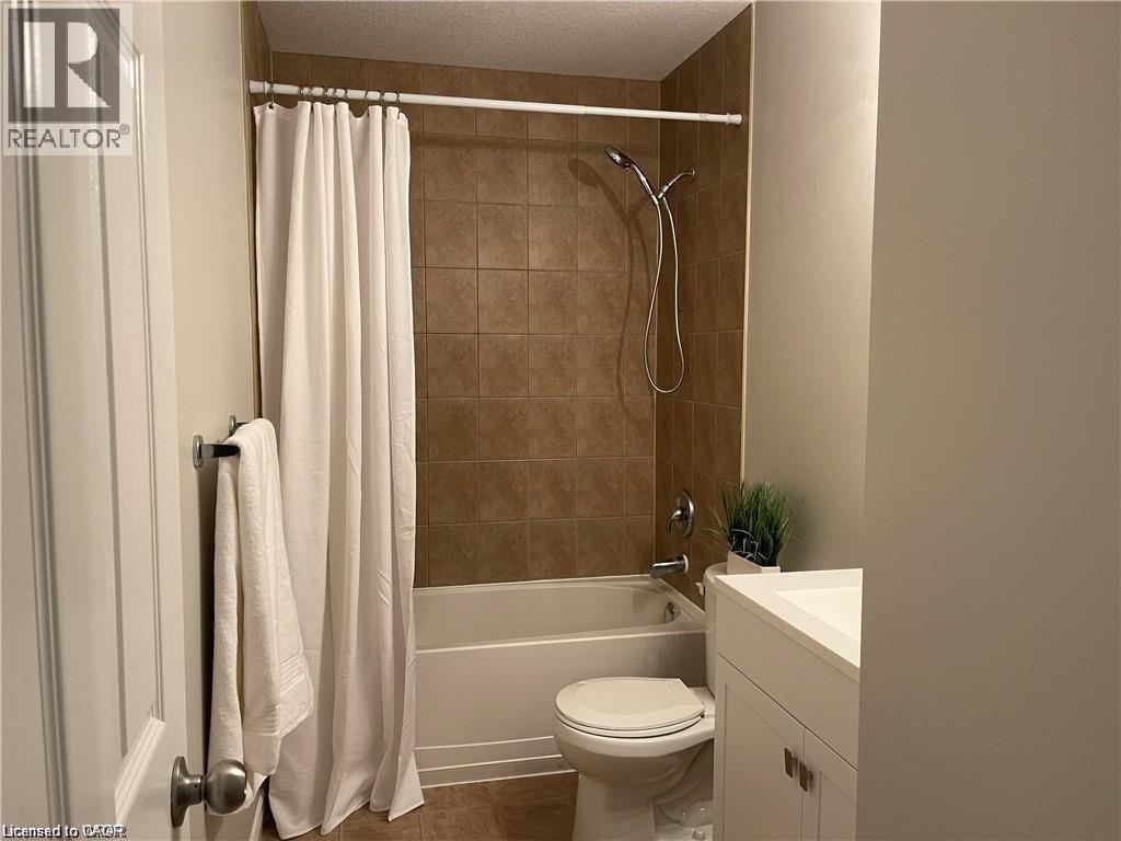 355 Fisher Mills Road Unit# 97, Cambridge, Ontario  N3C 4N5 - Photo 5 - 40791560