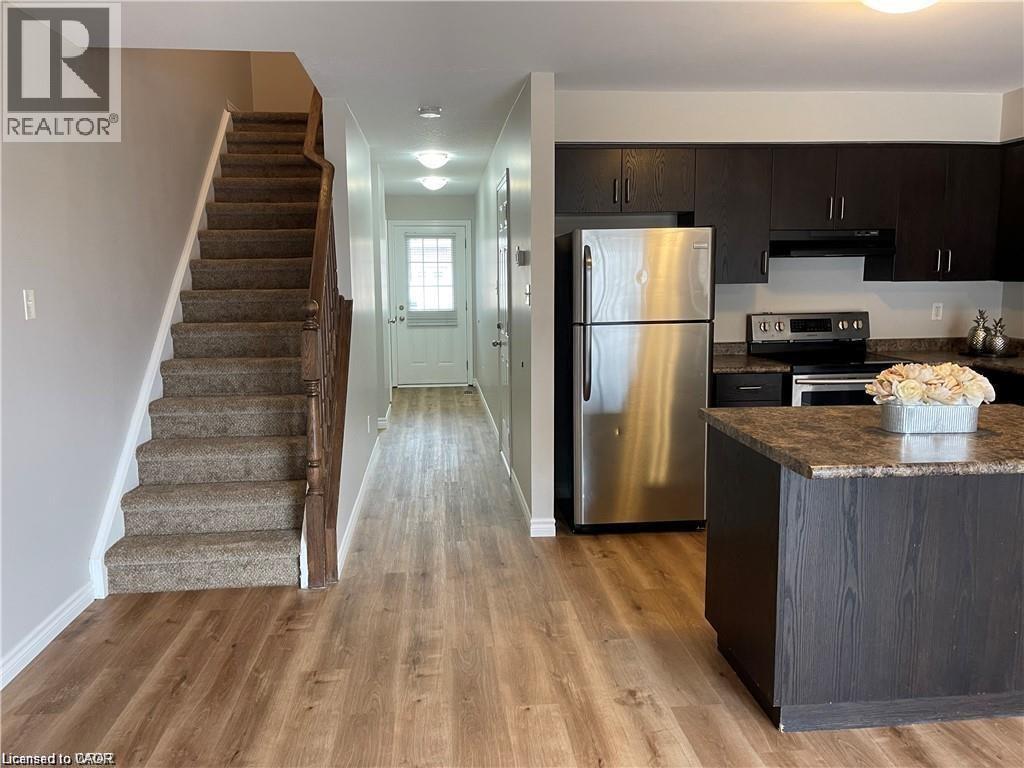 355 Fisher Mills Road Unit# 97, Cambridge, Ontario  N3C 4N5 - Photo 6 - 40791560